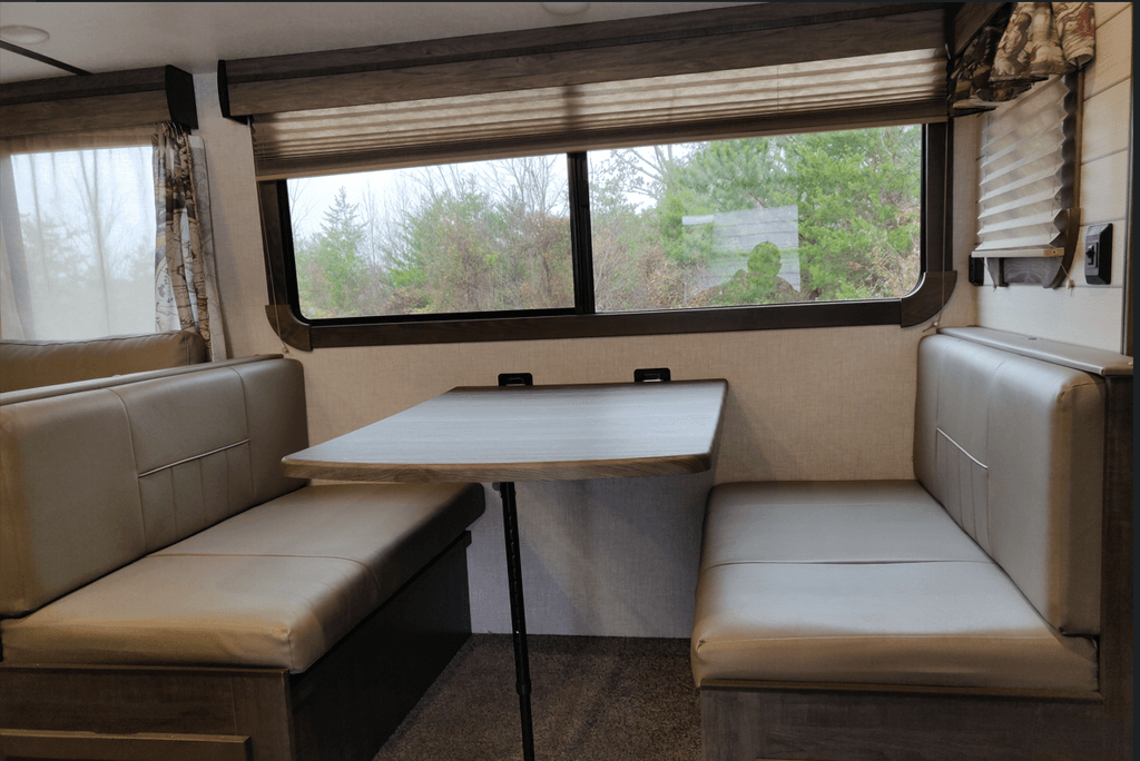 2020 Crossroads Sunset Trail Super Lite 331BH - National Vehicle