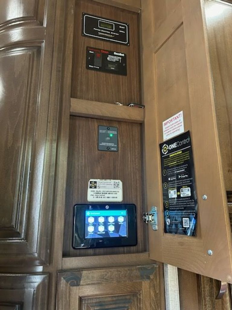 2019 Forest River Riverstone Legacy 38MB - National Vehicle