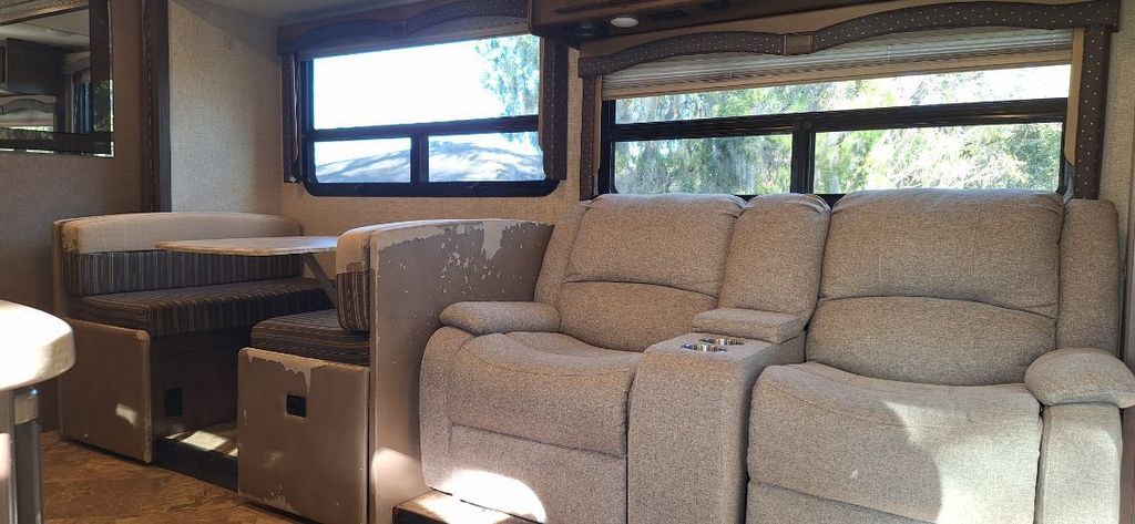 2017 Thor Motor Coach Windsport 31S - National Vehicle