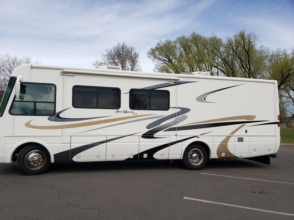 2005 National RV Sea Breeze 8321LX - National Vehicle