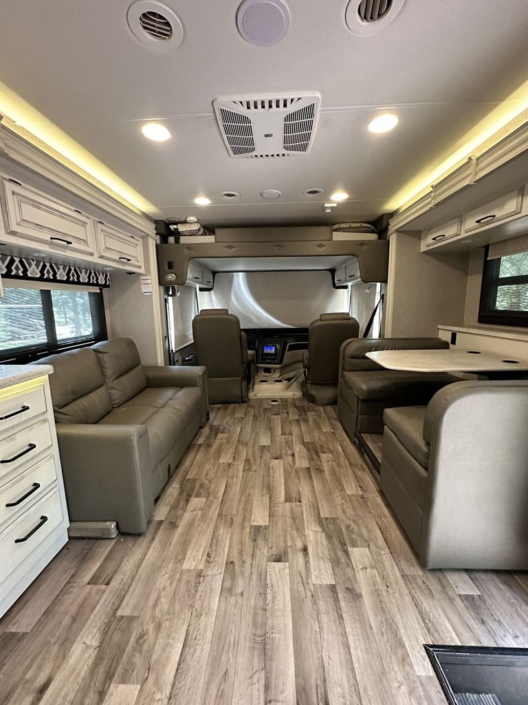 2021 Jayco Precept 31UL - National Vehicle