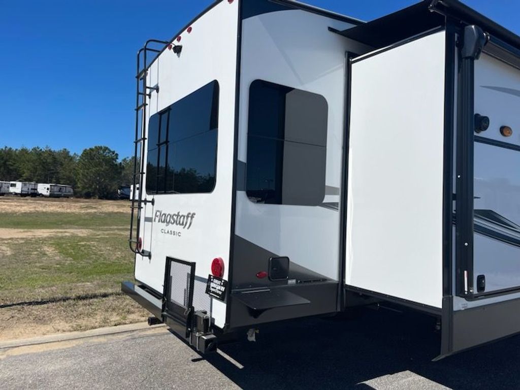2021 Forest River Flagstaff Classic 8529CSB - National Vehicle