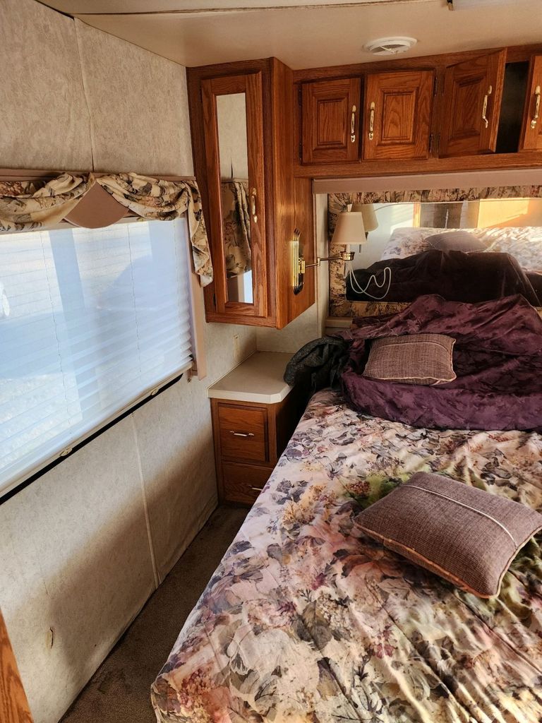 1998 Holiday Rambler Endeavor 37WDS - National Vehicle