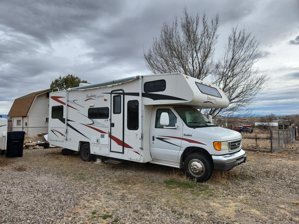 2008 Coachmen Freedom Express 26SO - National Vehicle