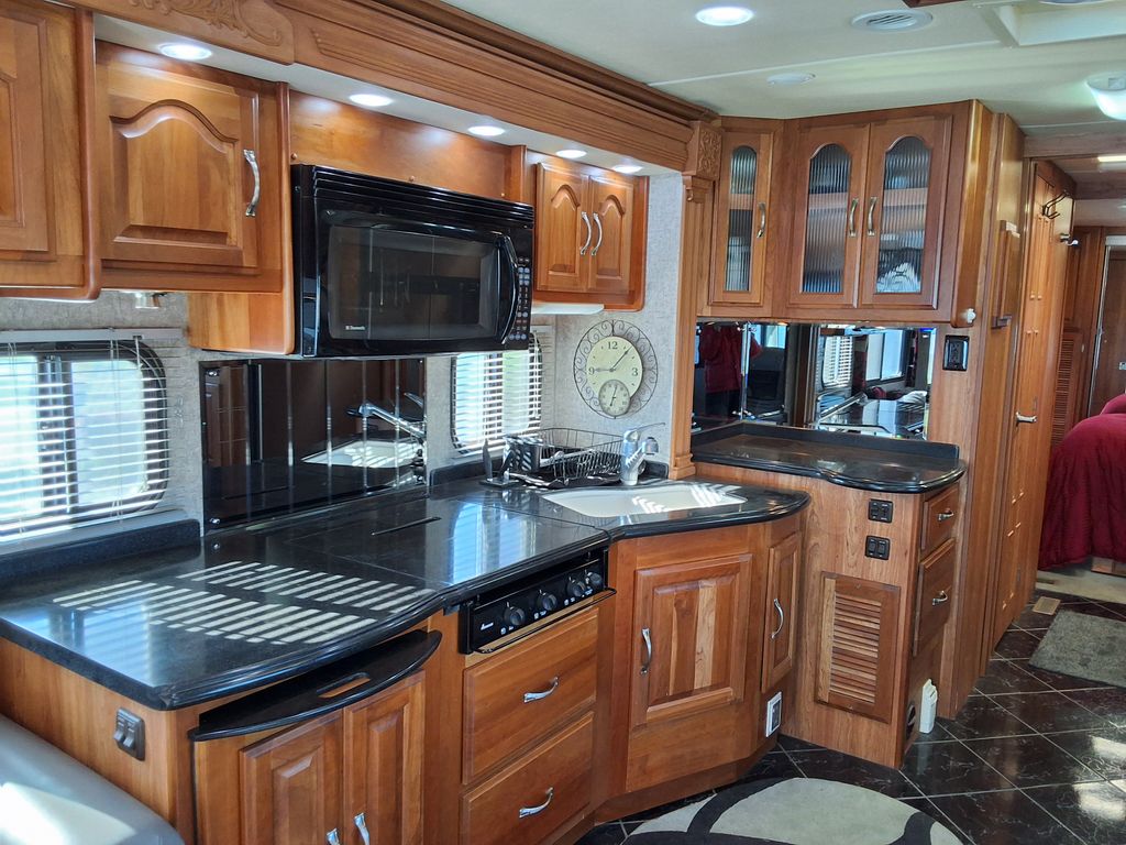 い 2009 Coachmen Sportscoach Legend 40QS - National Vehicle