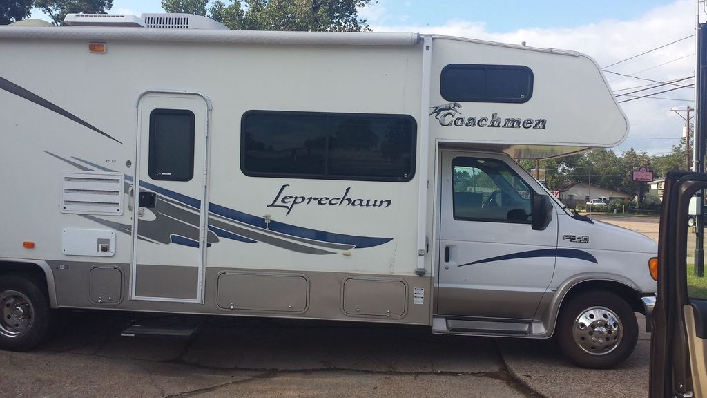 2005 Coachmen Leprechaun 317KS - National Vehicle