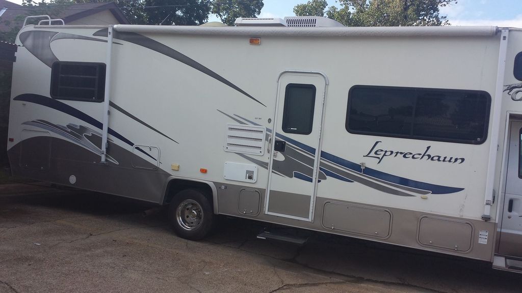 2005 Coachmen Leprechaun 317KS - National Vehicle