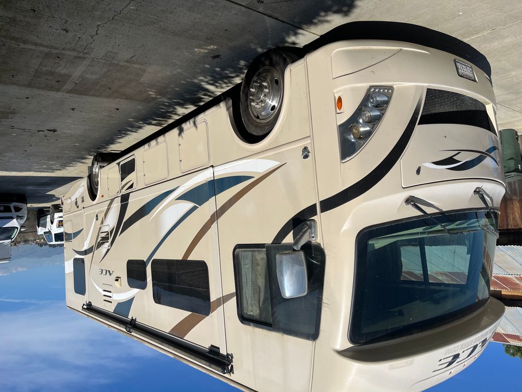 2018 Thor Motor Coach A.C.E. 30.4 - National Vehicle