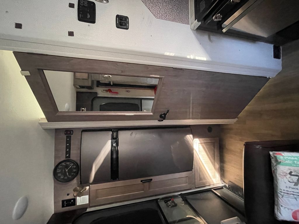 2020 Lance Travel Trailer 1475s National Vehicle