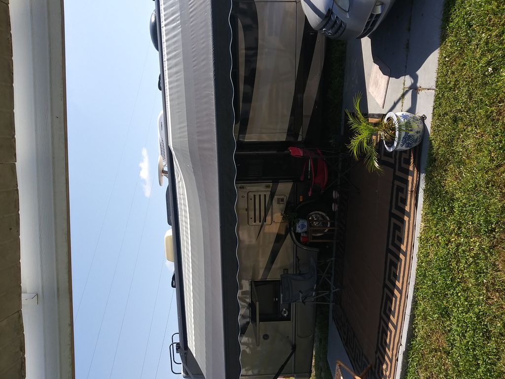 2008 Four Winds Siesta 29BG - National Vehicle