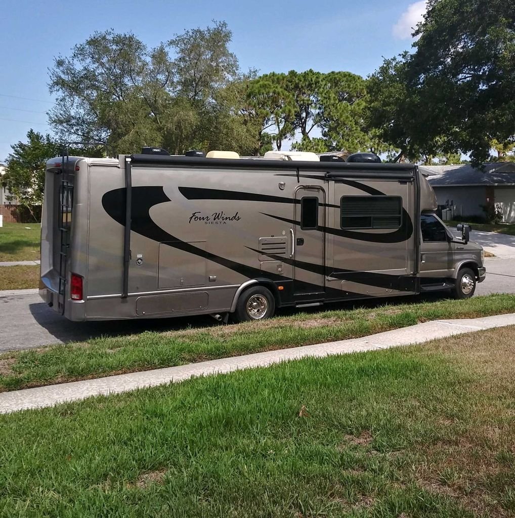2008 Four Winds Siesta 29BG - National Vehicle