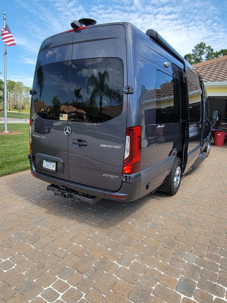 2021 American Coach American Patriot MD2 - National Vehicle