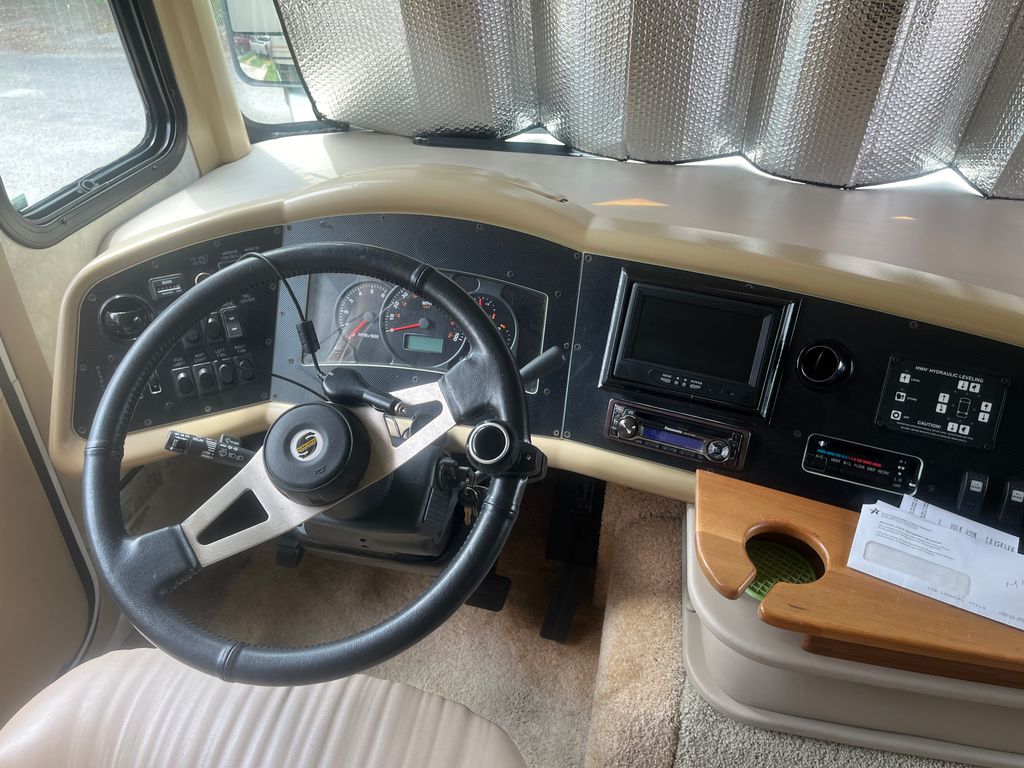 2004 Tiffin Motorhomes Allegro Bay 37DB - National Vehicle