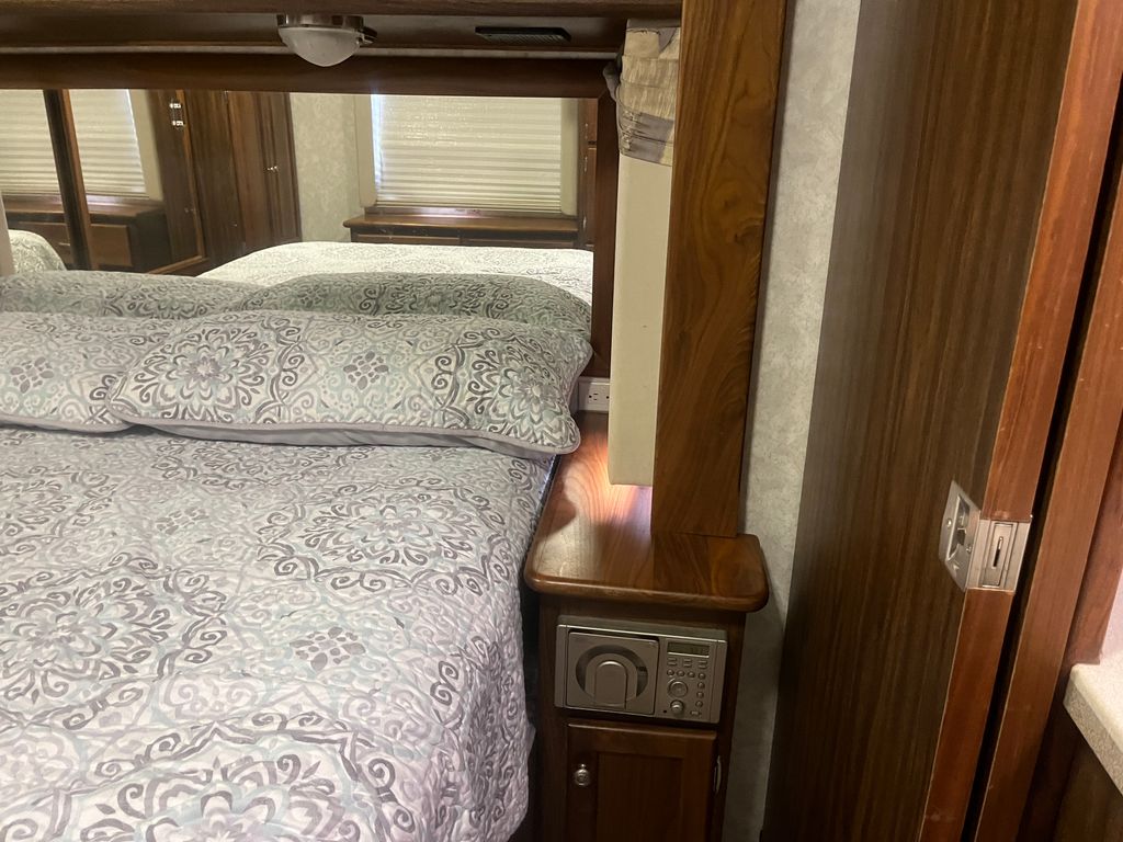 2004 Tiffin Motorhomes Allegro Bay 37DB - National Vehicle