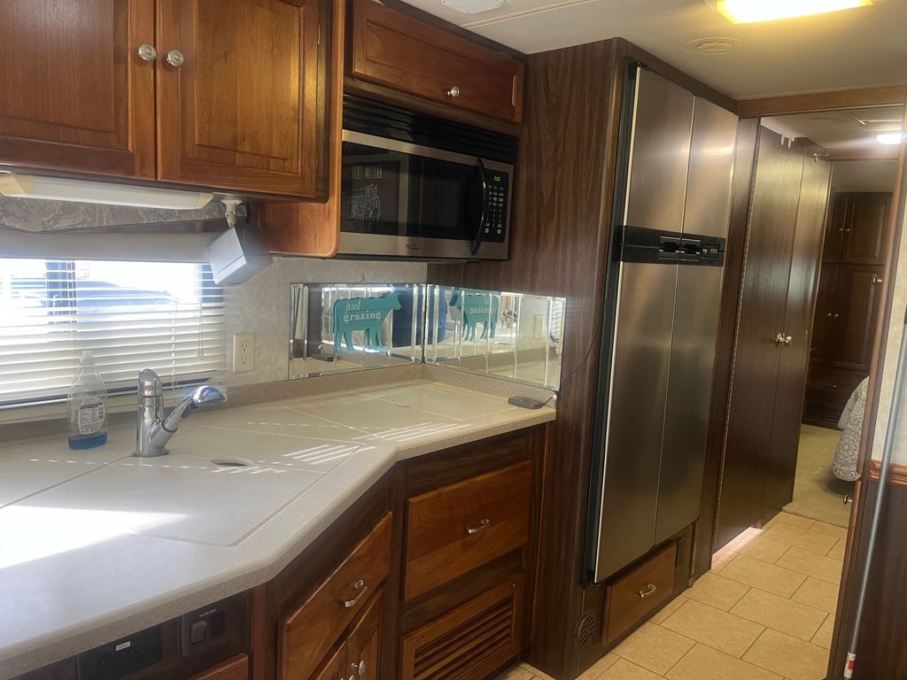 2004 Tiffin Motorhomes Allegro Bay 37DB - National Vehicle