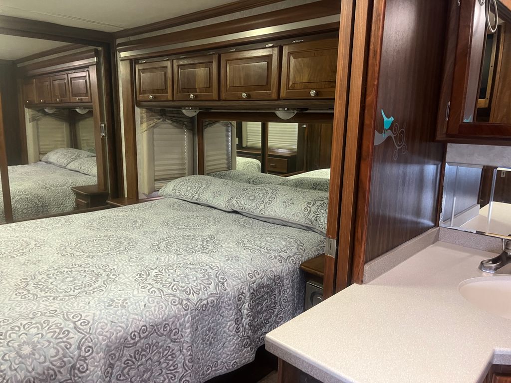 2004 Tiffin Motorhomes Allegro Bay 37DB - National Vehicle