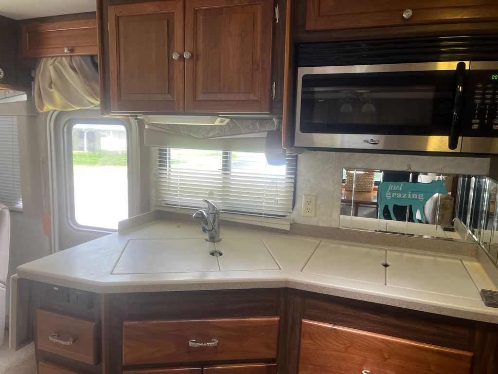 2004 Tiffin Motorhomes Allegro Bay 37DB - National Vehicle