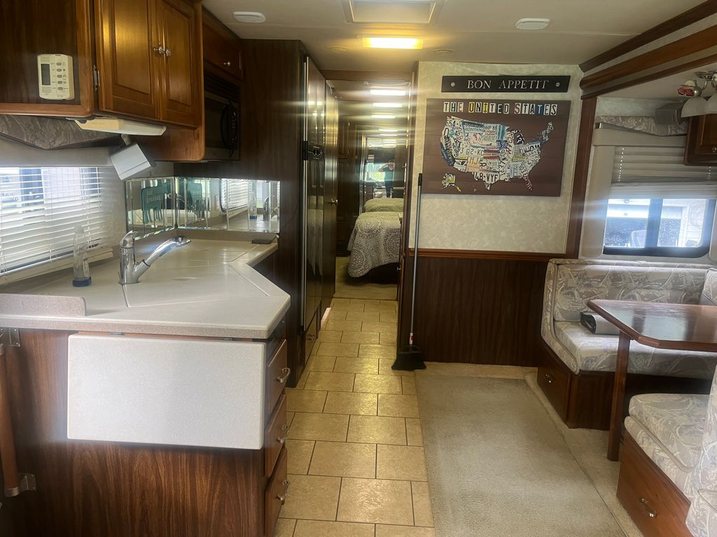2004 Tiffin Motorhomes Allegro Bay 37DB - National Vehicle