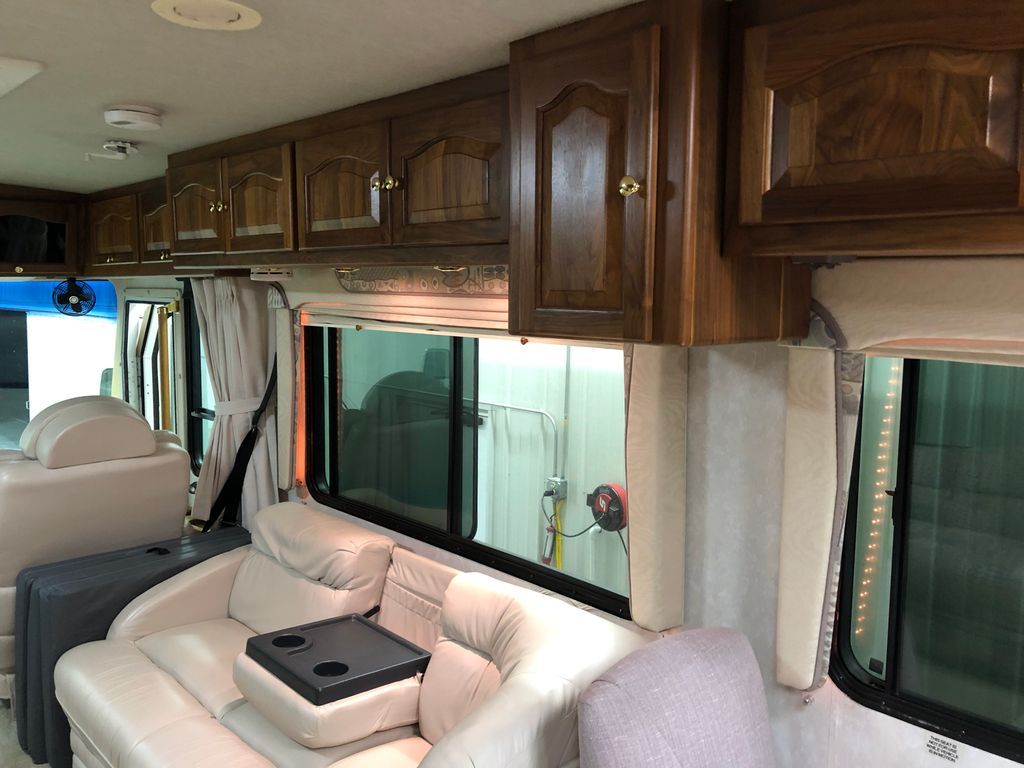 2001 Tiffin Motorhomes Zephyr 40CZ - National Vehicle