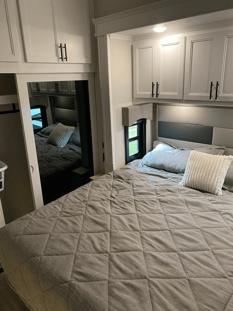 2022 Forest River Riverstone 391FSK - National Vehicle