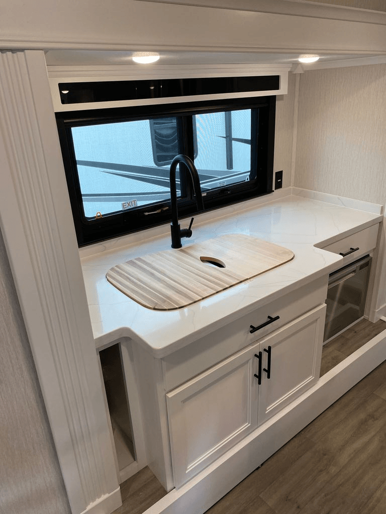 2022 Forest River Riverstone 391FSK - National Vehicle