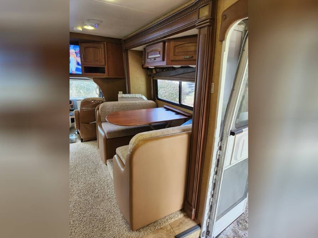2013 Jayco Melbourne 29D National Vehicle