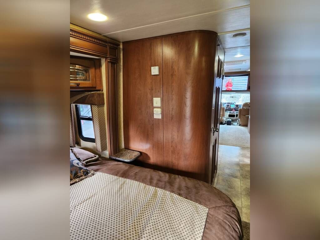 2013 Jayco Melbourne 29D National Vehicle
