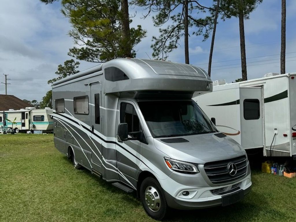 2021 Winnebago View 24J - National Vehicle