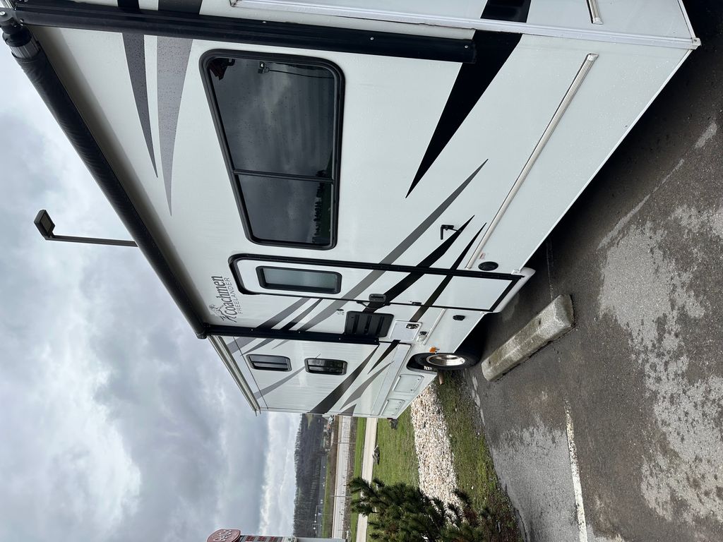 2020 Coachmen Freelander 30BH - National Vehicle