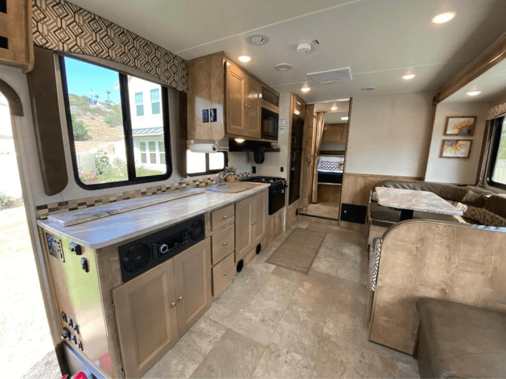 2020 Coachmen Leprechaun 319MB - National Vehicle