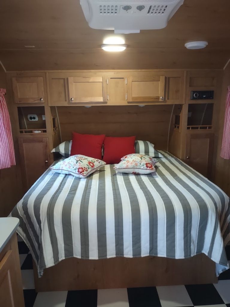 2019 Riverside RV Retro 179 - National Vehicle