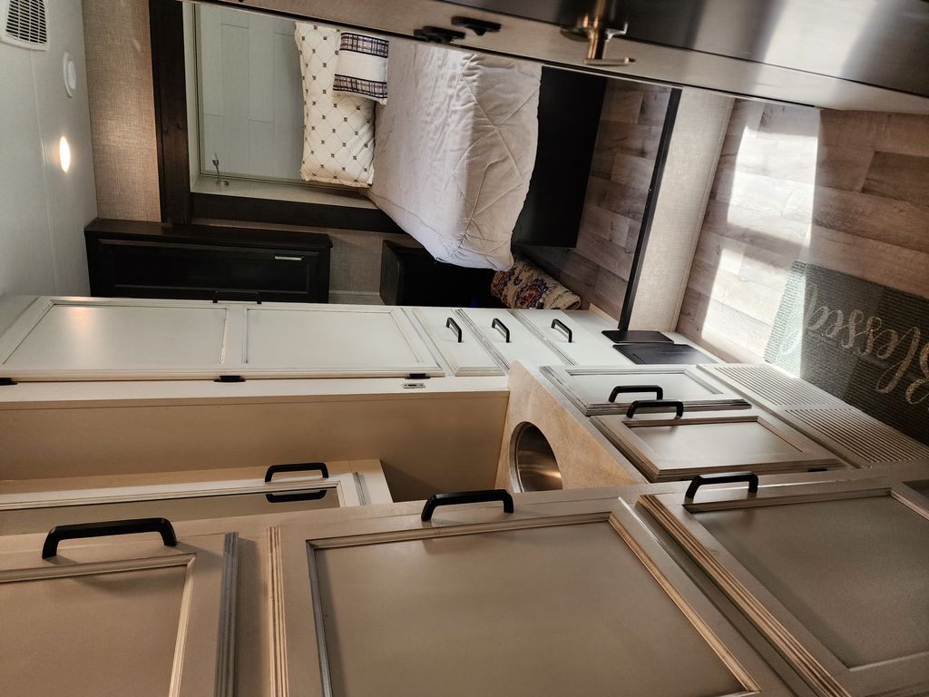 2022 Jayco Greyhawk 30Z - National Vehicle