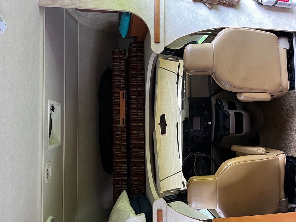 2012 Winnebago Access Premier 26QP - National Vehicle