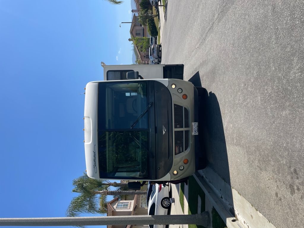 G_ハイ 2005 Fleetwood Southwind 32V - National Vehicle
