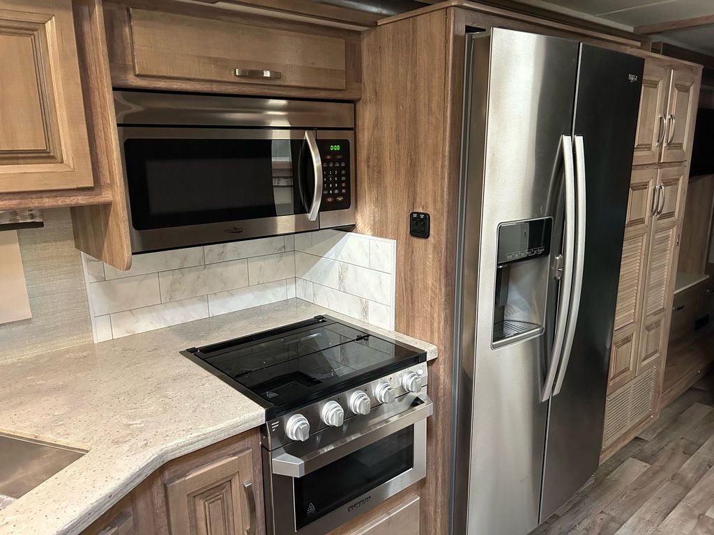 ストーブ 2020 Jayco Precept 34G - National Vehicle