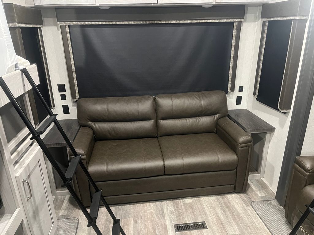 2021 Keystone Montana High Country 362RD - National Vehicle