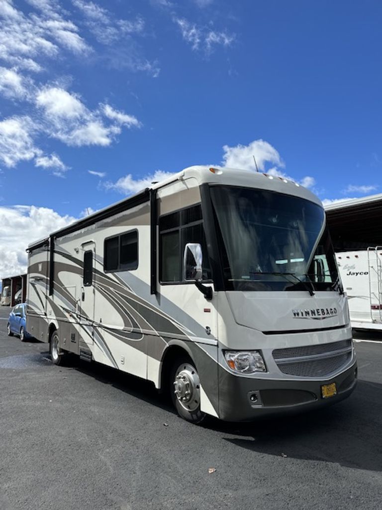 2014 Winnebago Adventurer 32H - National Vehicle