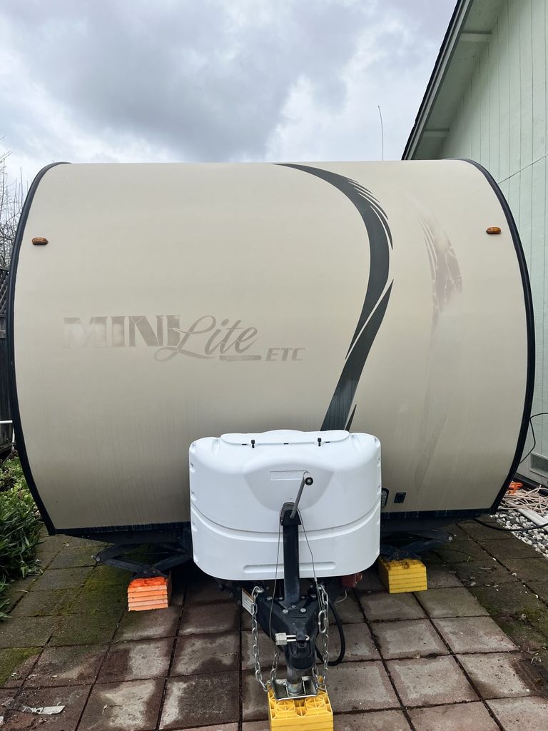 ❷ 2012 Forest River Rockwood Mini Lite 181 ETC - National Vehicle