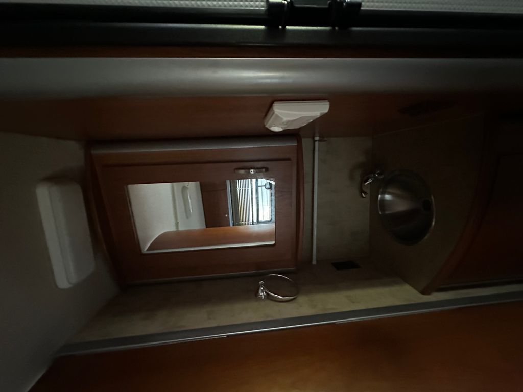 2007 Winnebago View 23J - National Vehicle