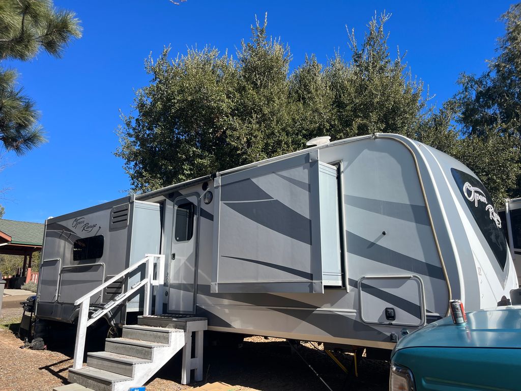 2018 Highland Ridge Open Range 292RLS - National Vehicle