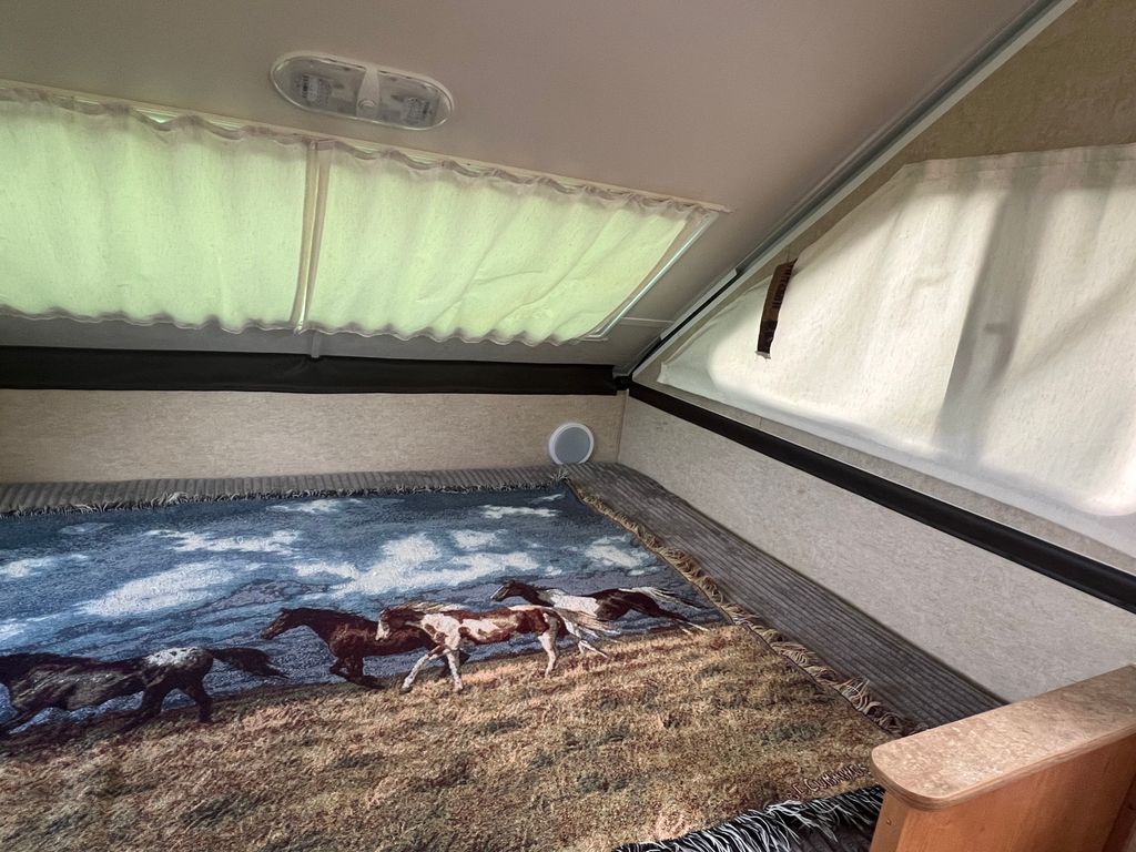 おまとめ3点 2013 Chalet Camping Trailer XL 1935 - National Vehicle