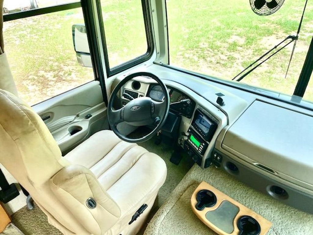 2008 Fleetwood Southwind 32V - National Vehicle