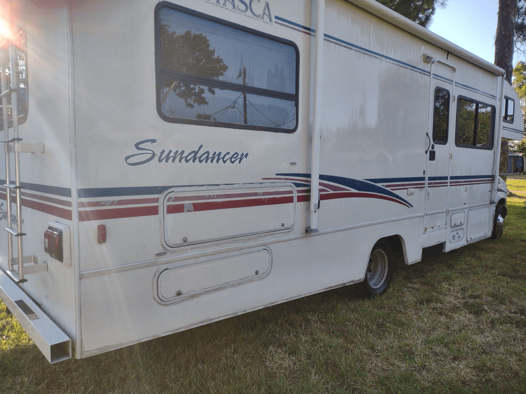 1996 Itasca Sundancer 29U - National Vehicle