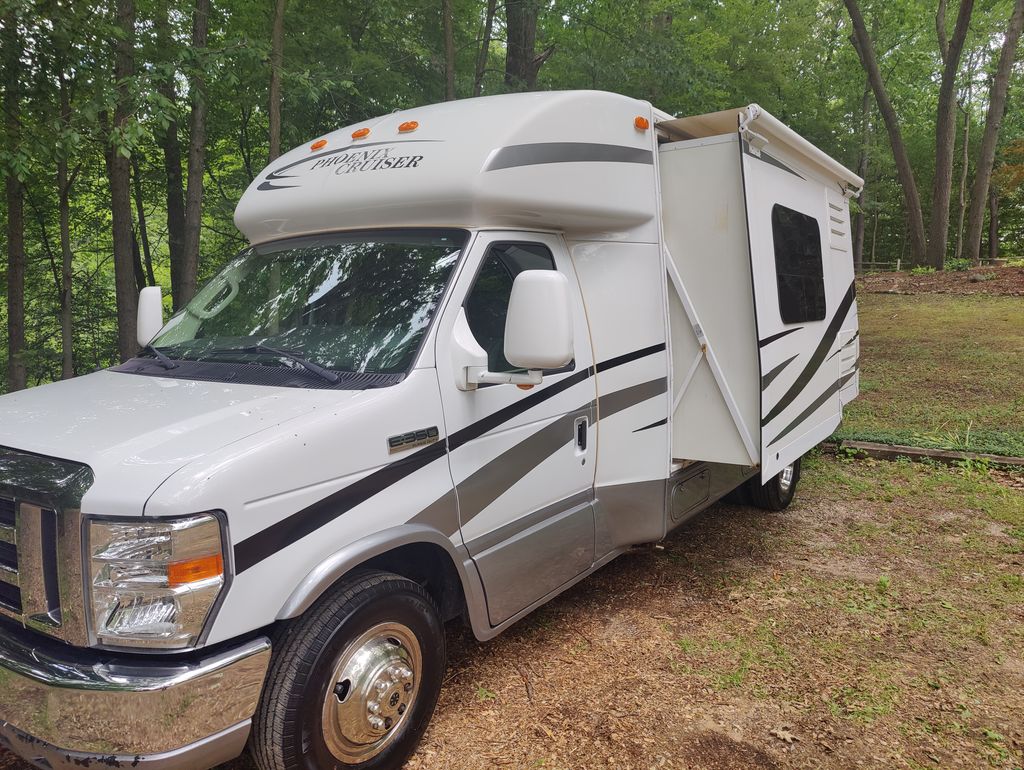 Sunday 2015 Phoenix Cruiser Motorhome 2351 - National Vehicle