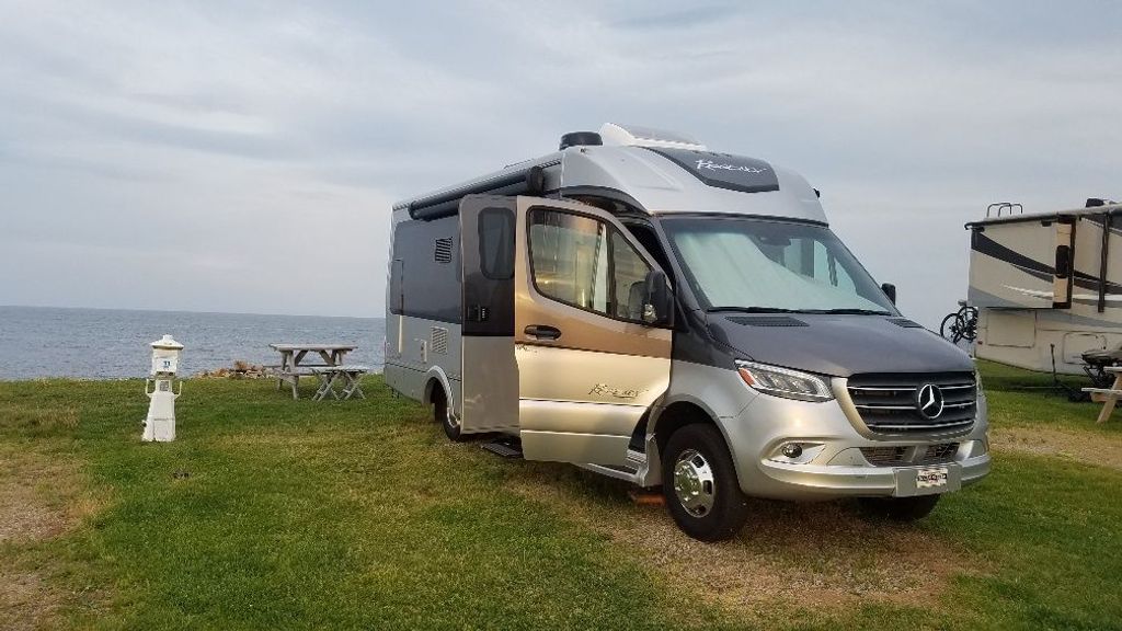 2021 Regency Ultra Brougham 25MB - National Vehicle