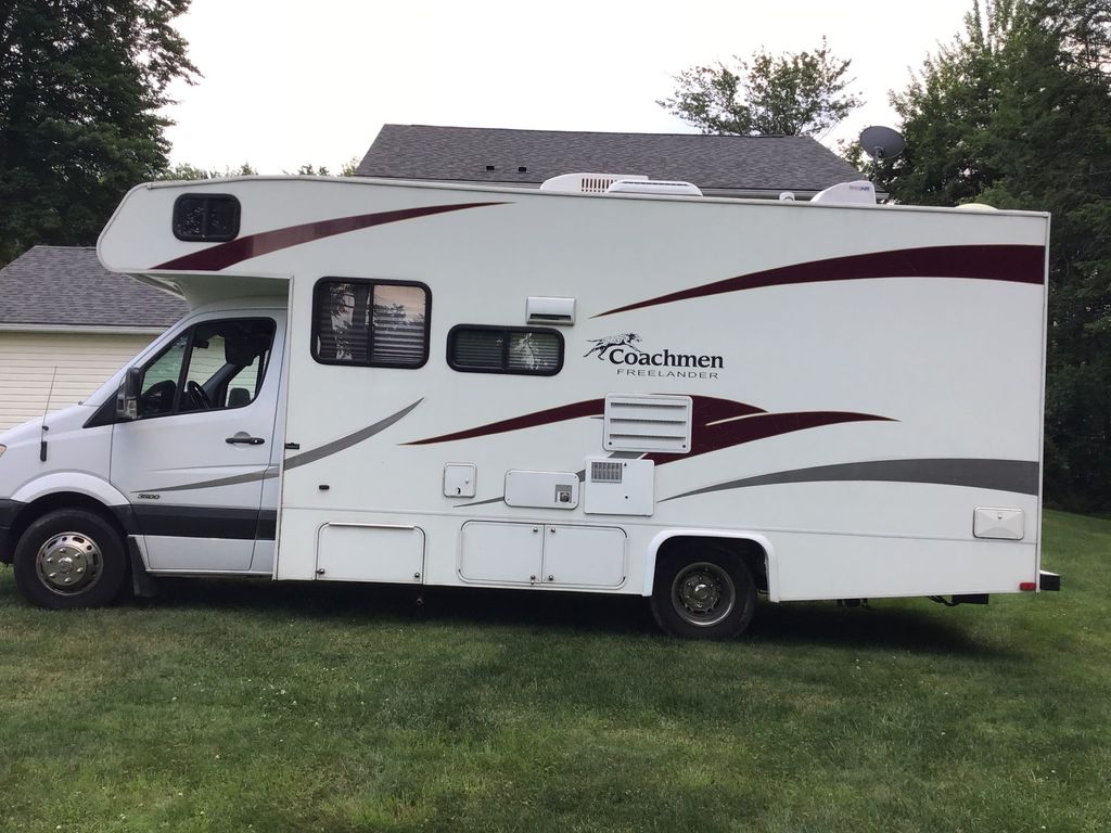 2008 Coachmen Freelander 2100CB - National Vehicle