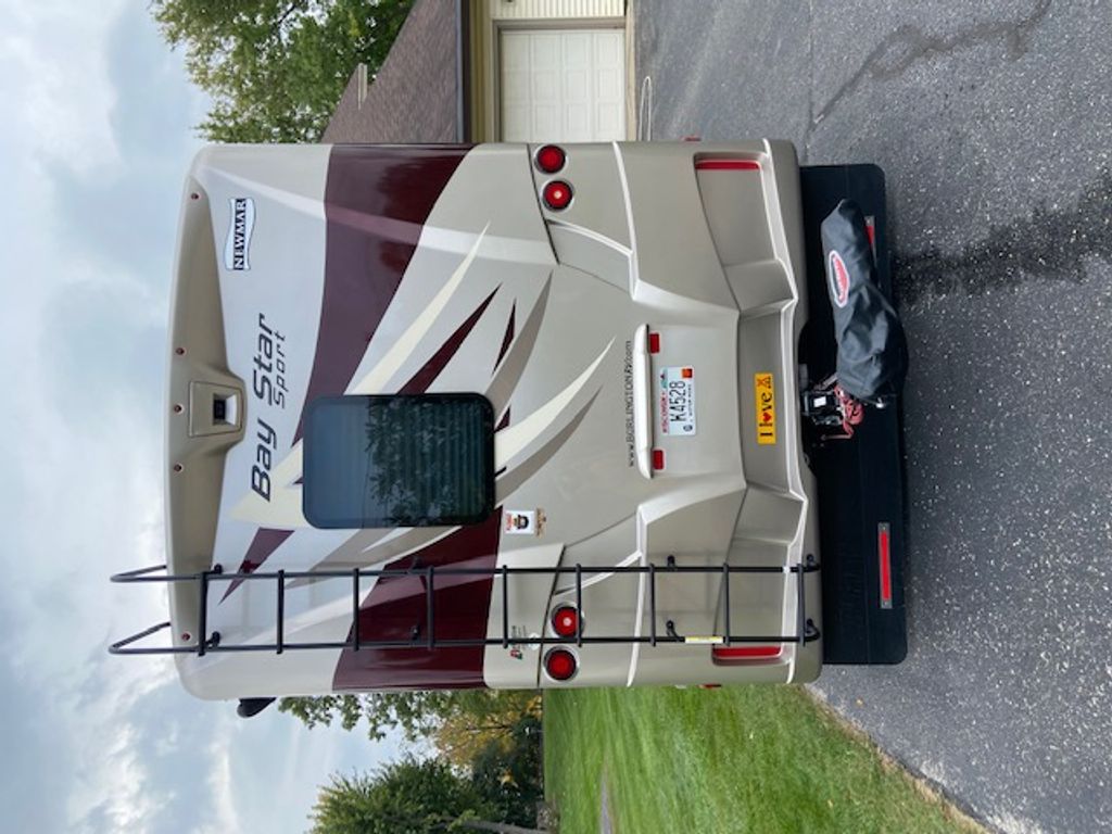 2019 Newmar Bay Star Sport 2813 - National Vehicle