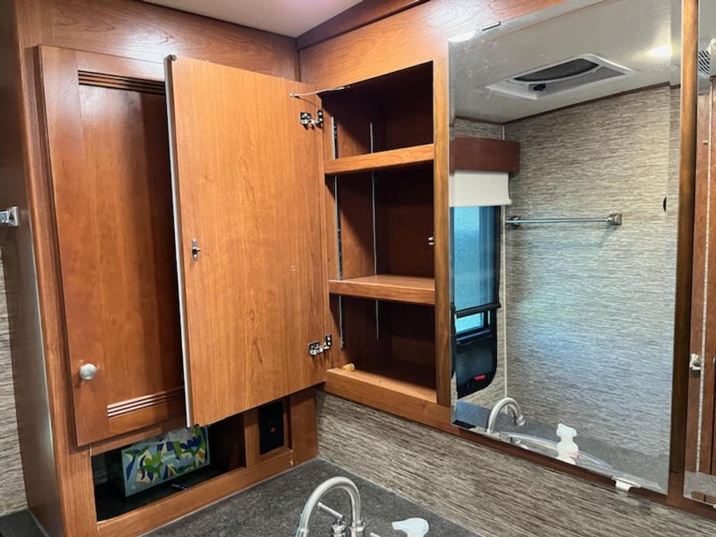 2019 Winnebago Forza 38F - National Vehicle