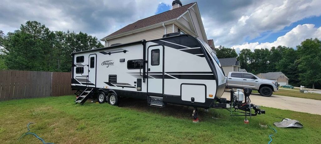 ワイルド　ハリケーン 2021 Grand Design Imagine 2800BH - National Vehicle