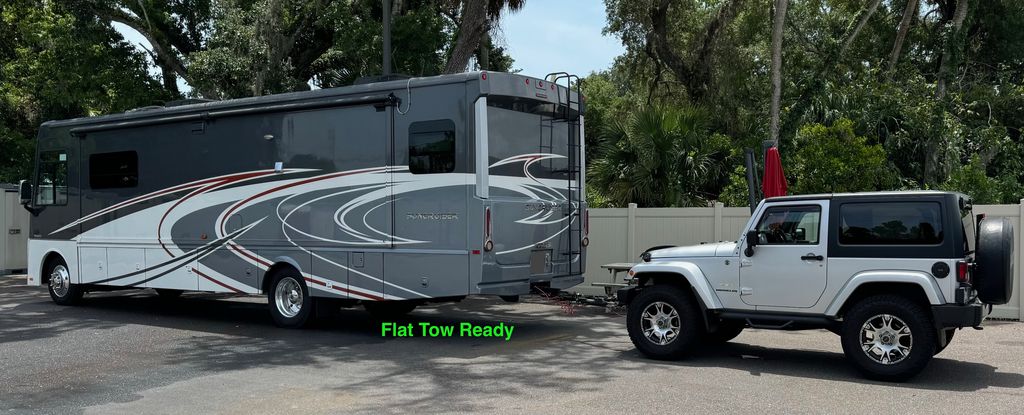 2016 Winnebago Suncruiser 37F - National Vehicle
